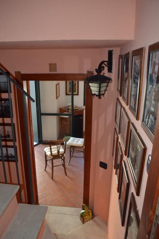 Bed and Breakfast Le Piccole Grotte Шилла Экстерьер фото