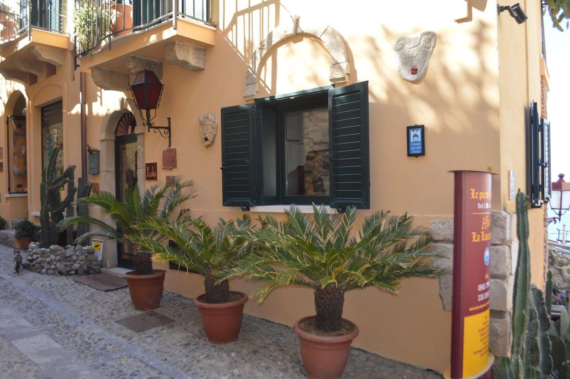 Bed and Breakfast Le Piccole Grotte Шилла Экстерьер фото
